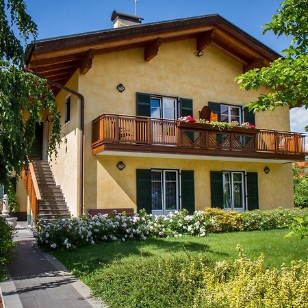 Agritur Val D'Adige Bed & Breakfast Trento Exterior photo